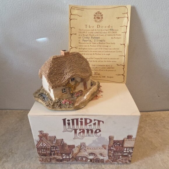 Clover Cottage Lilliput Lane Ltd in Original Box with Deed Certificate 1988 - Picture 12 of 12